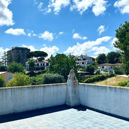 M409 - Marcelli, Delizioso Trilocale Con Giardino Appartement