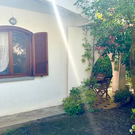 M409 - Marcelli, Delizioso Trilocale Con Giardino Appartement